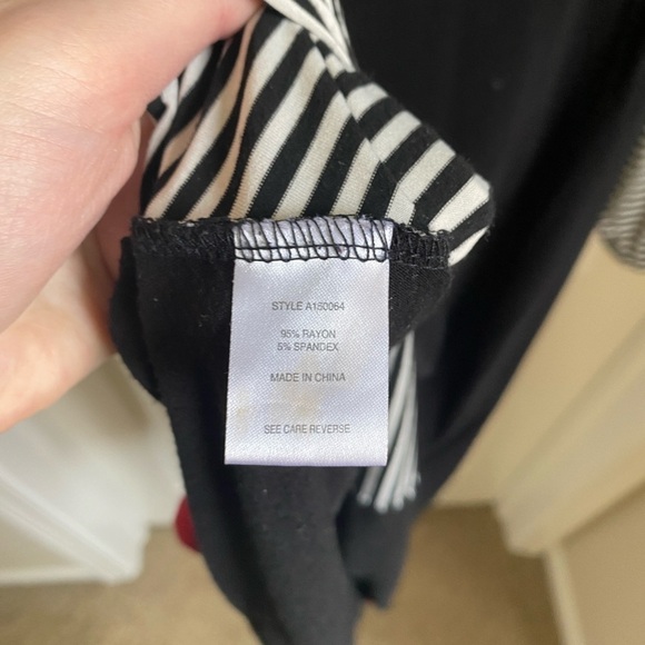 Black&White Striped Tunic Top - Picture 4 of 4